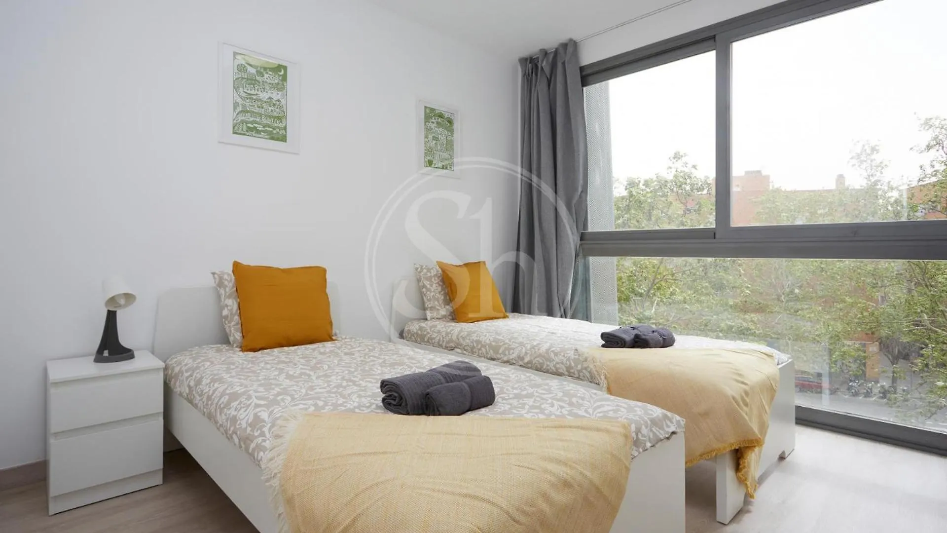 Comodo Apartamento En Diagonal バルセロナ 0*,  スペイン